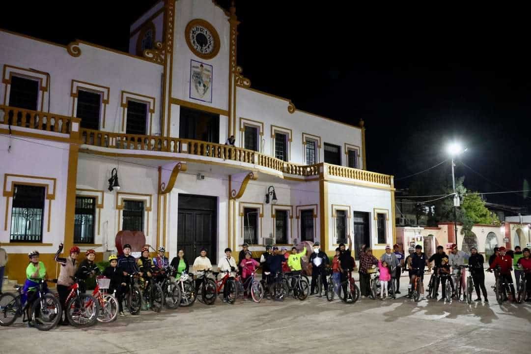 Buscan Becas para niños y Jóvenes Ciclistas