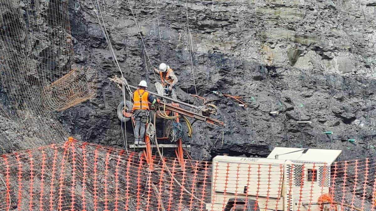 Sin ubicar restos biológicos en la mina “El Pinabete”