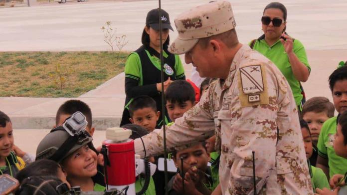 Todo Listo: Evento en Ciudad Acuña acerca a niños al ejército Todo Listo: Evento en Ciudad Acuña acerca a niños al ejército