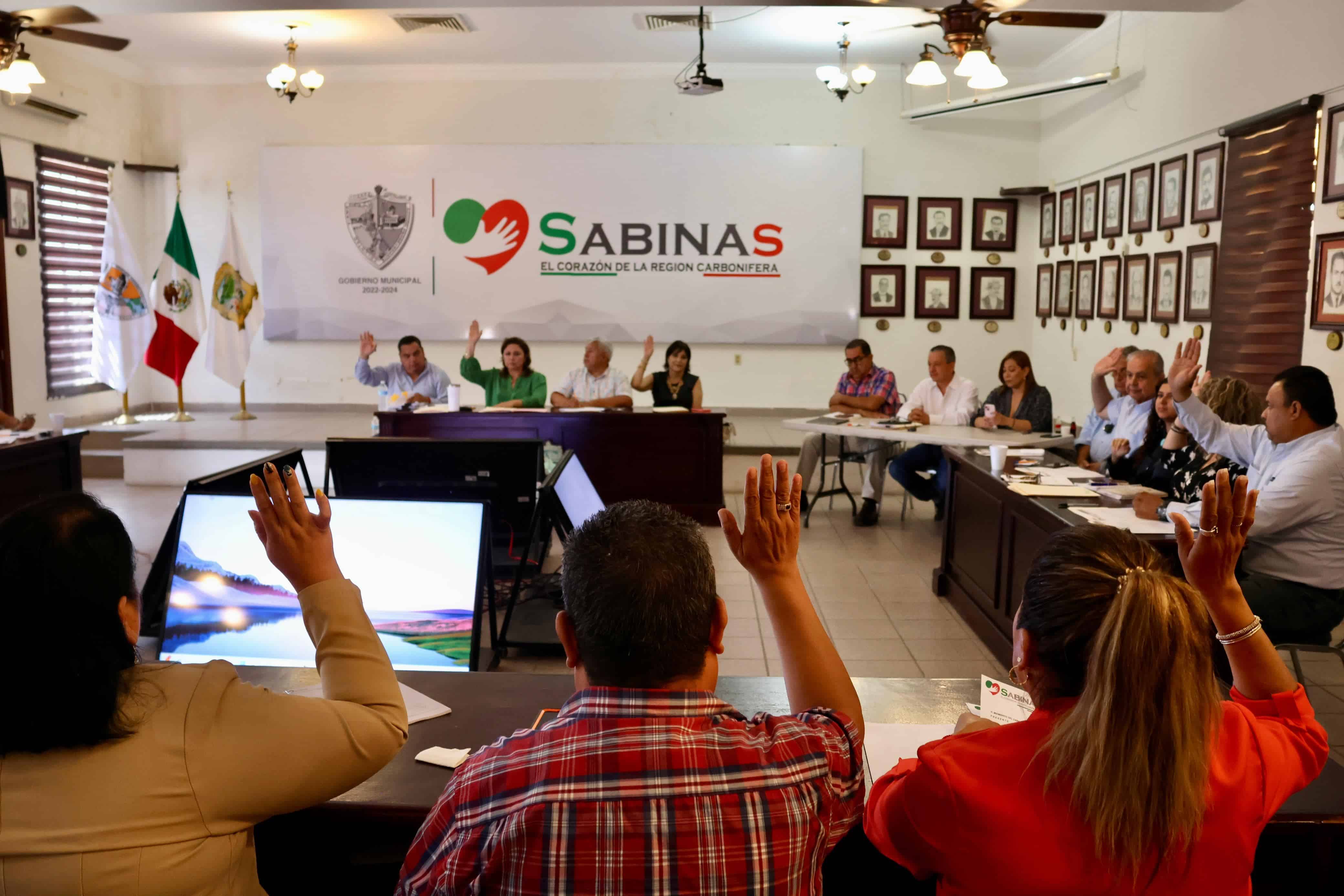 Logran acuerdos por unanimidad en sesión de cabildo en Sabinas.