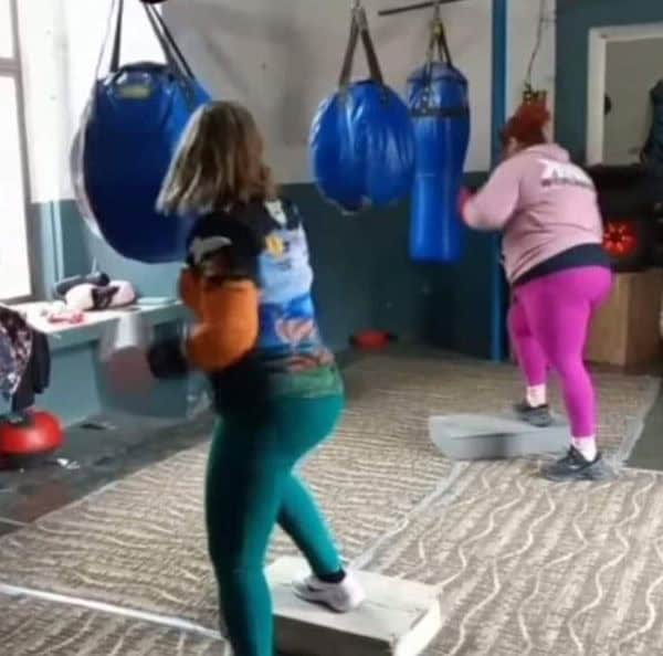 Invitan a las mujeres a clases de defensa personal