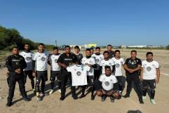 Refuerza AIC proximidad social; entrega uniformes de fútbol