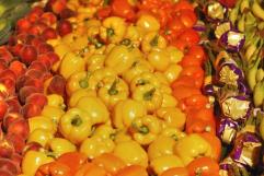 Frutas y verduras en las nubes: Clima y crimen aumentan los precios