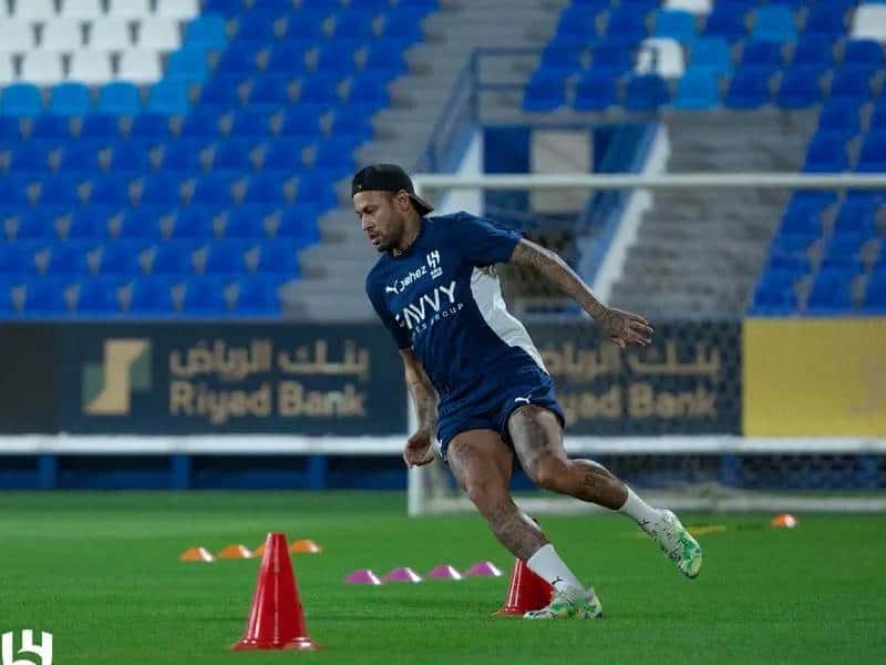 Neymar regresa a la actividad física tras 9 meses.