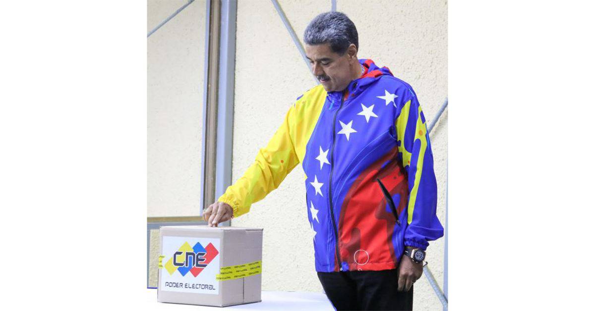 Maduro Llama a Sus Simpatizantes a una Operación Remate en Plenas Elecciones