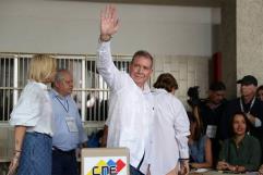 González confía en que la FANB respetará resultados elecciones