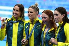 Oro y récord olímpico! Australia domina en relevos 4x100 metros estilo libre femenil