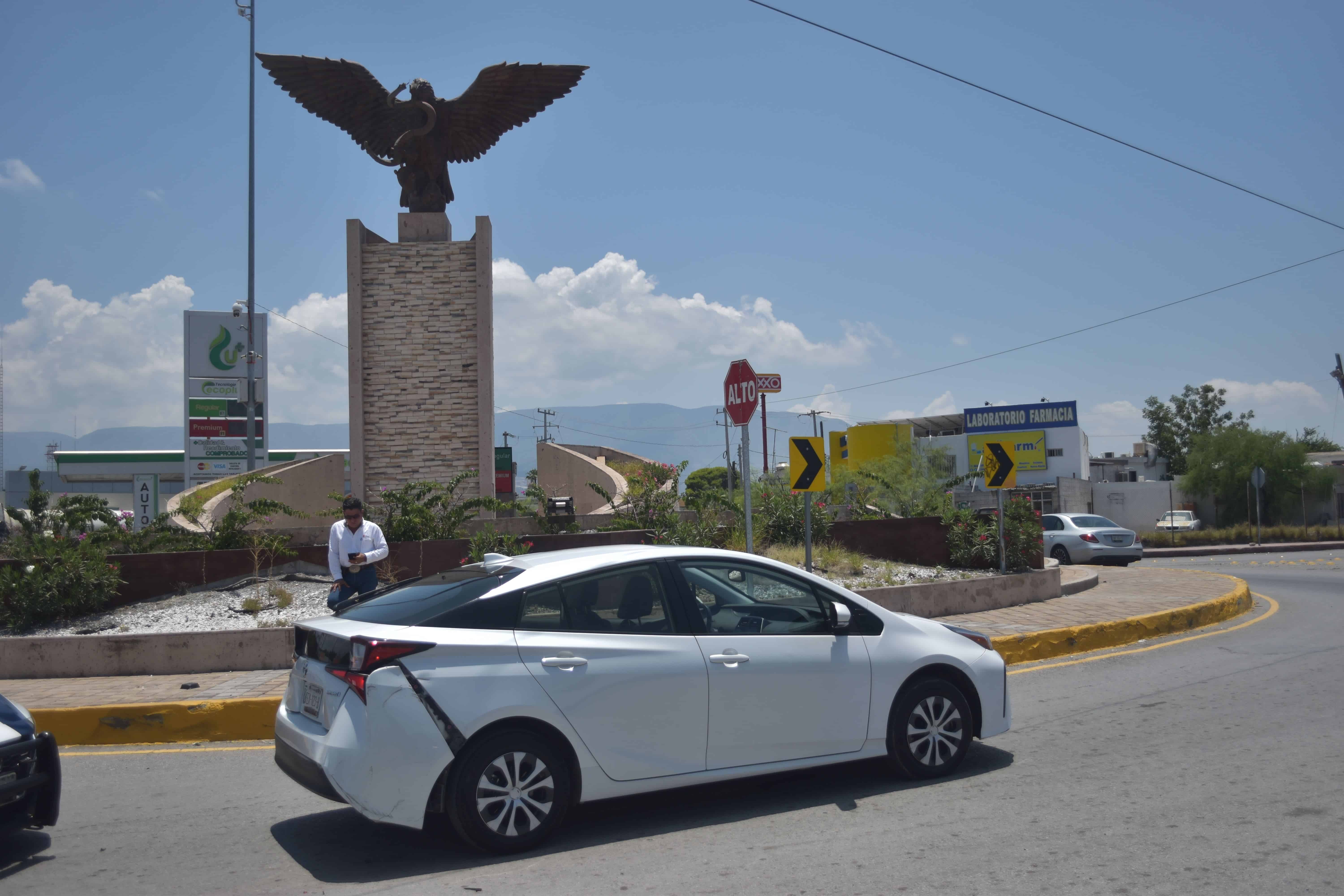 Estrella taquero moto en automóvil