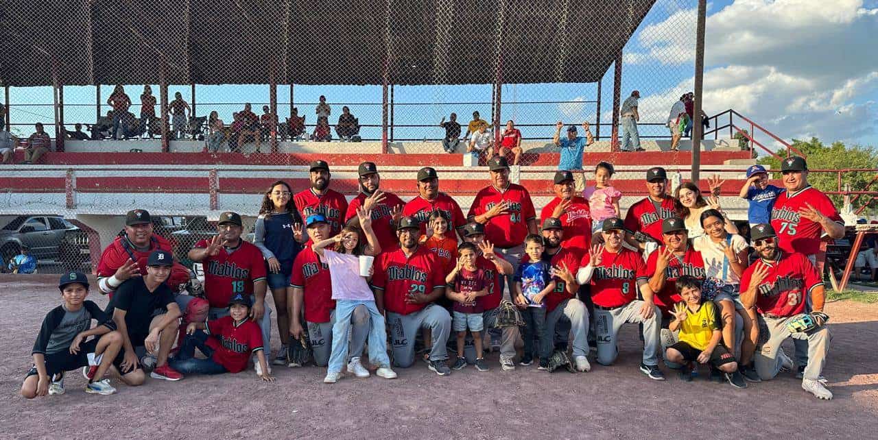 La Liga Ribereña enfrentó al combinado de la Treviño Kelly de Reynosa, consiguiendo un apretado triunfo de 22-20