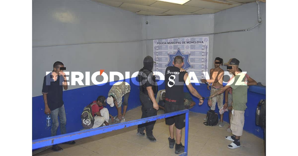 8 drogadictos detenidos en operativo barrido