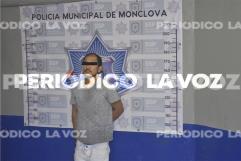 Arrestan a hombre por drogarse en la calle   