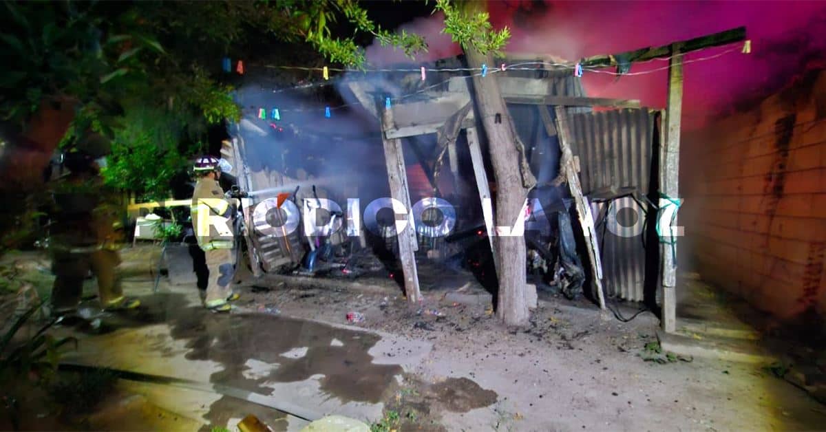 Arde bodega en la 10 de Mayo