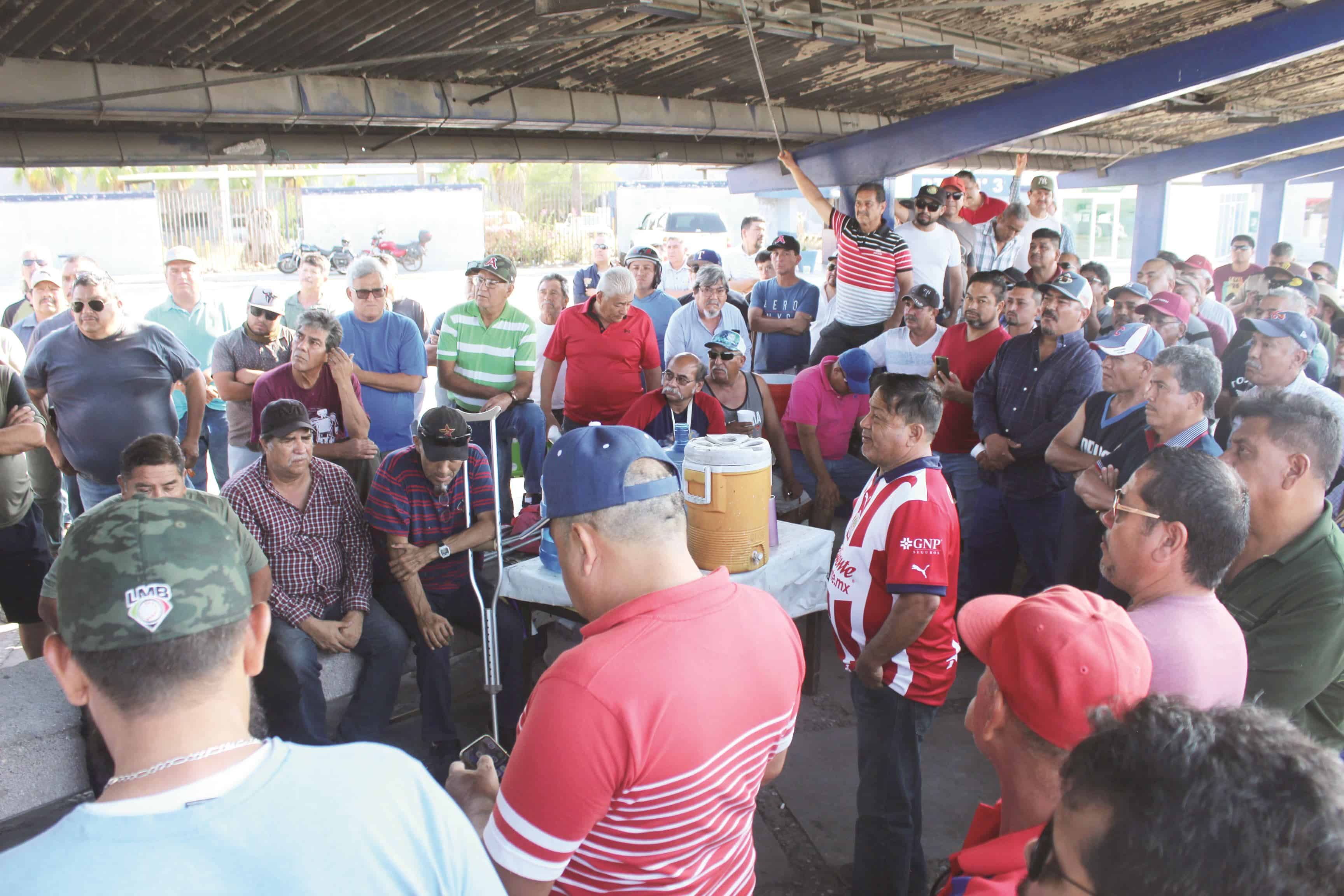 Sindicato Democrático se prepara para el estallamiento a huelga en AHMSA.