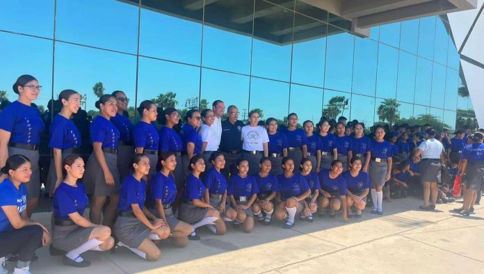 Jóvenes del Pentathlon de Ciudad Acuña Parten a Competencias Nacionales en Jalisco