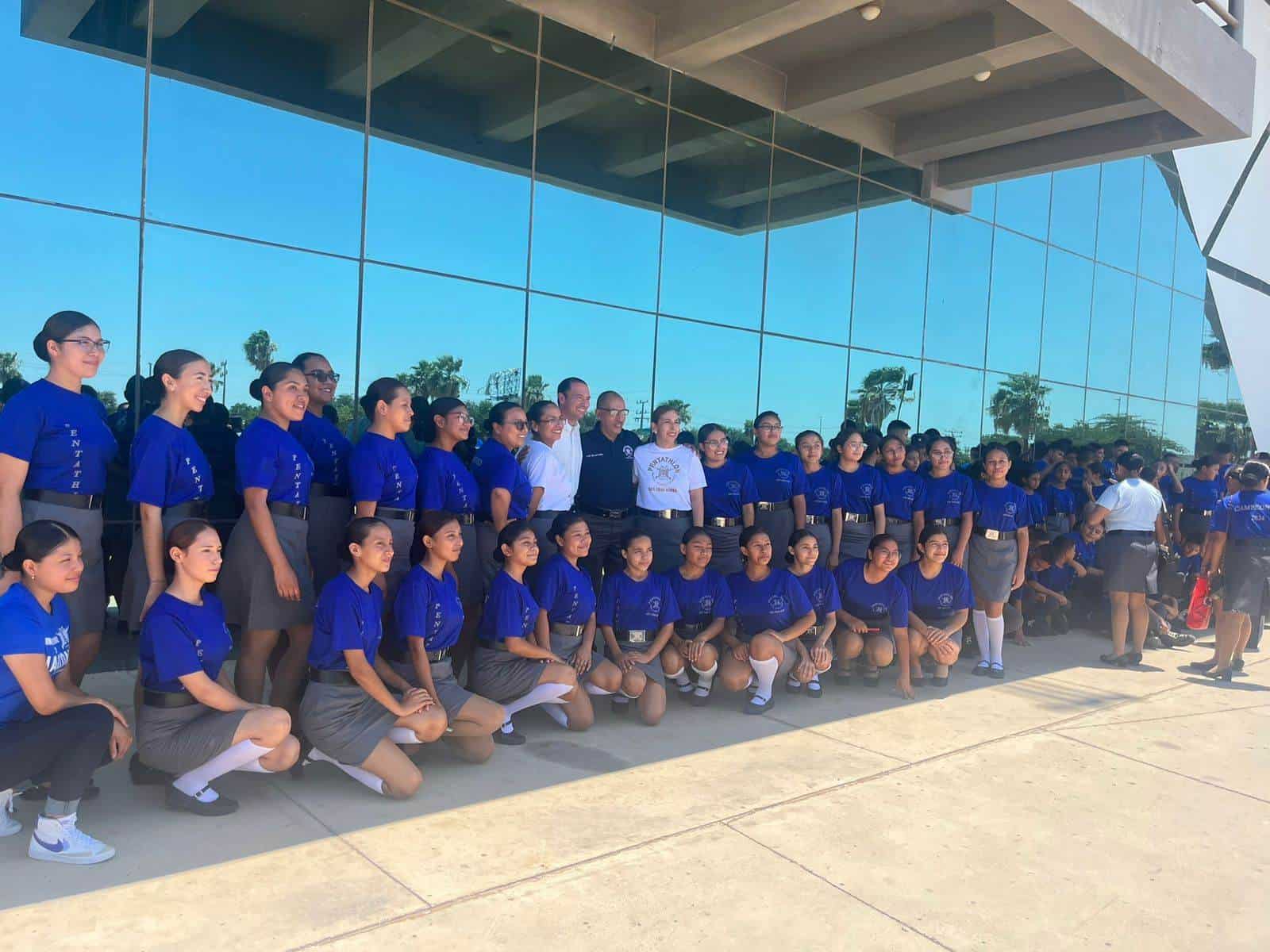 Jóvenes del Pentathlon de Ciudad Acuña Parten a Competencias Nacionales en Jalisco