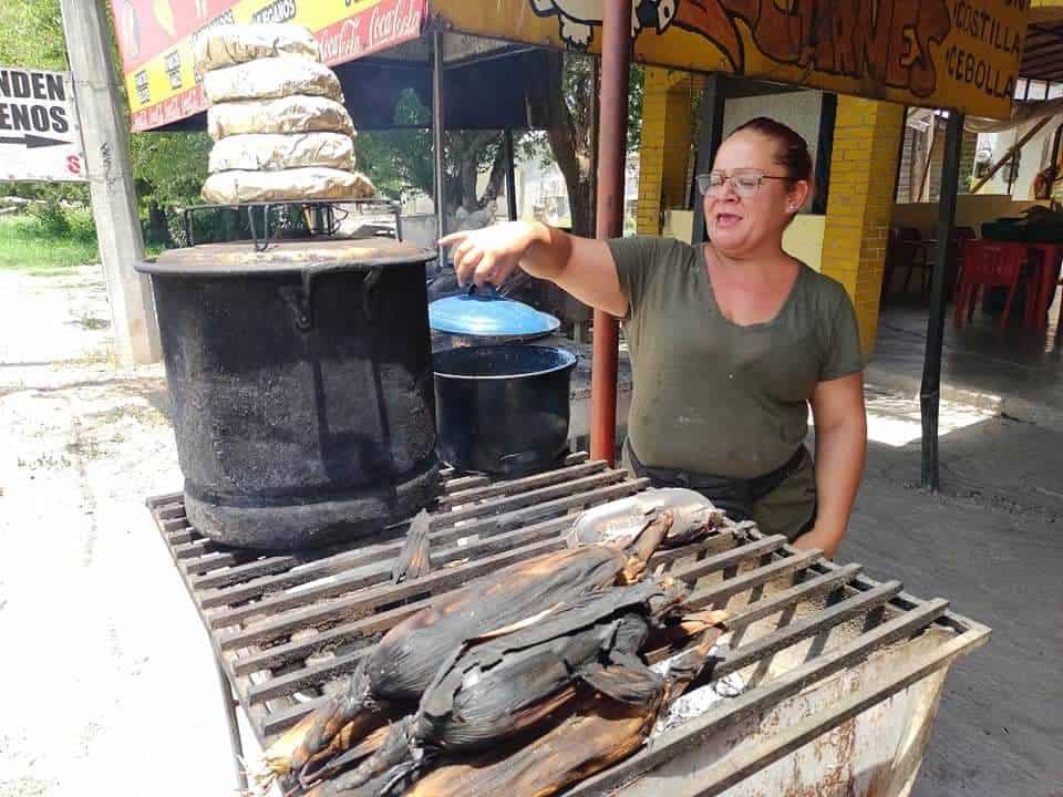 Buscan mantener limpio corredor gastronómico.