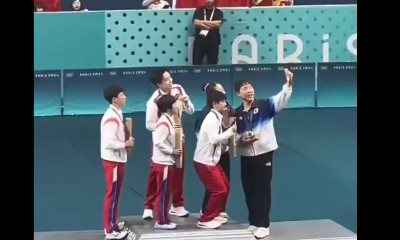 Norcoreanos y surcoreanos se toman selfie en las olimpiadas