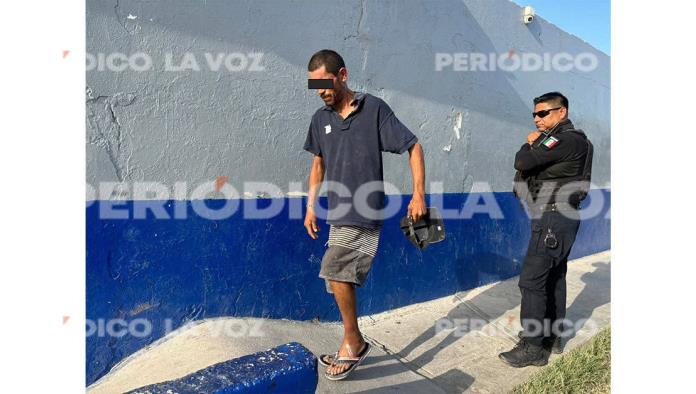 Intenta abusar de damita dentro de viejo edificio