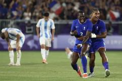 Definidas las semifinales de futbol en París; Francia sigue con vida