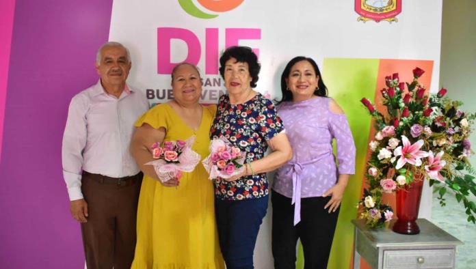 Elige DIF San Buena  Reina Del Adulto Mayor