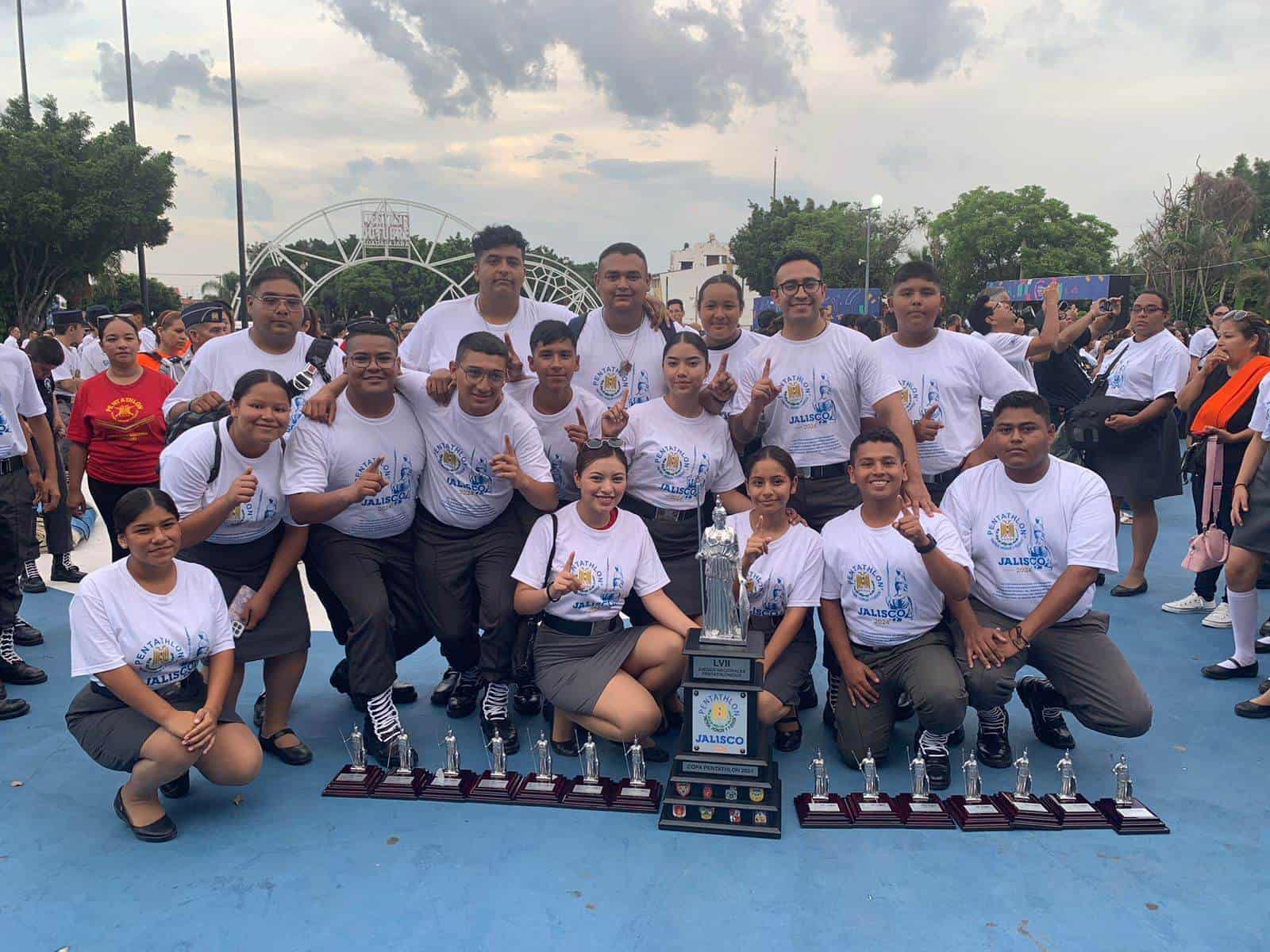 Arrasan en Jalisco: Pentathlon de Acuña Campeón Nacional