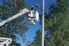 Elogian el Trabajo de las Cuadrillas de Eléctricos en Nava