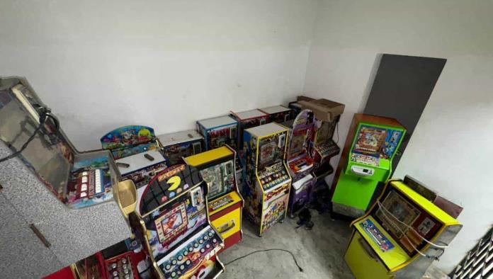 Asegura policía estatal más de 200 máquinas tragamonedas 
