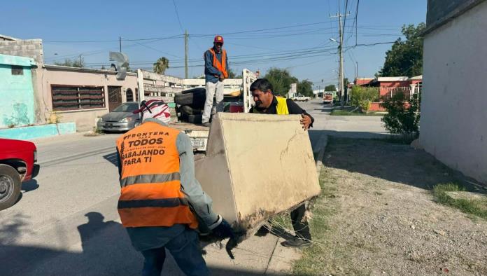 Retoman campaña de descacharrización