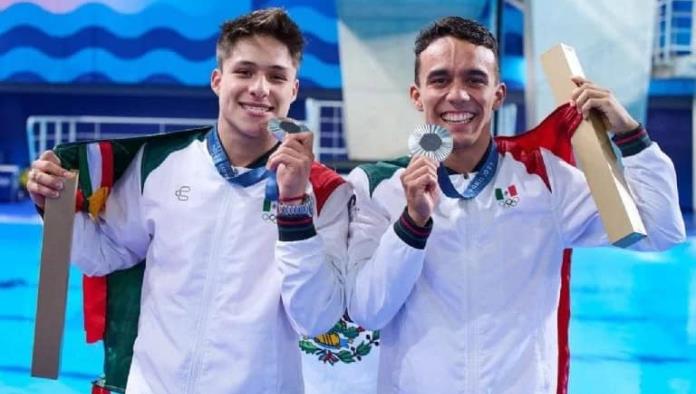 Osmar Olvera avanza a la Final de trampolín de 3 metros