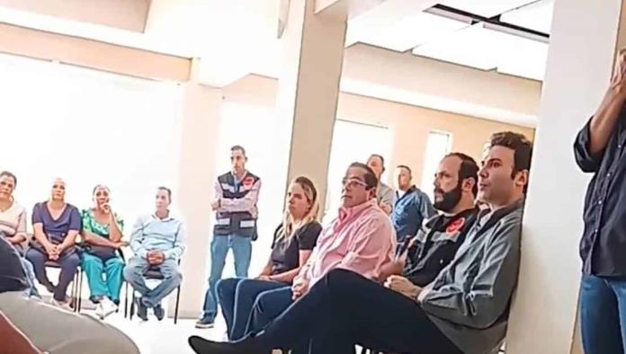 Afirma no tienen ninguna relación con la empresa