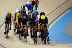 Ricardo Peña no sale del fondo y queda último del ciclismo en París