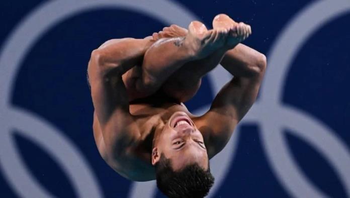 Osmar Olvera es doble medallista en París 2024