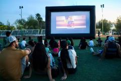 Cine en tu colonia llevan elementos policiacos a través de proximidad social