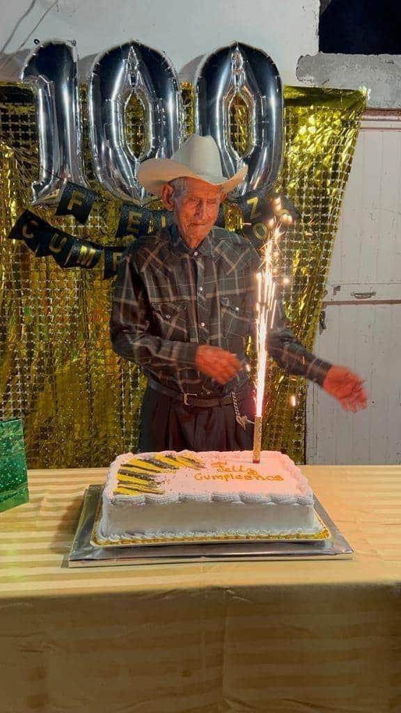 Cumple "El Tío" 101 años de vida