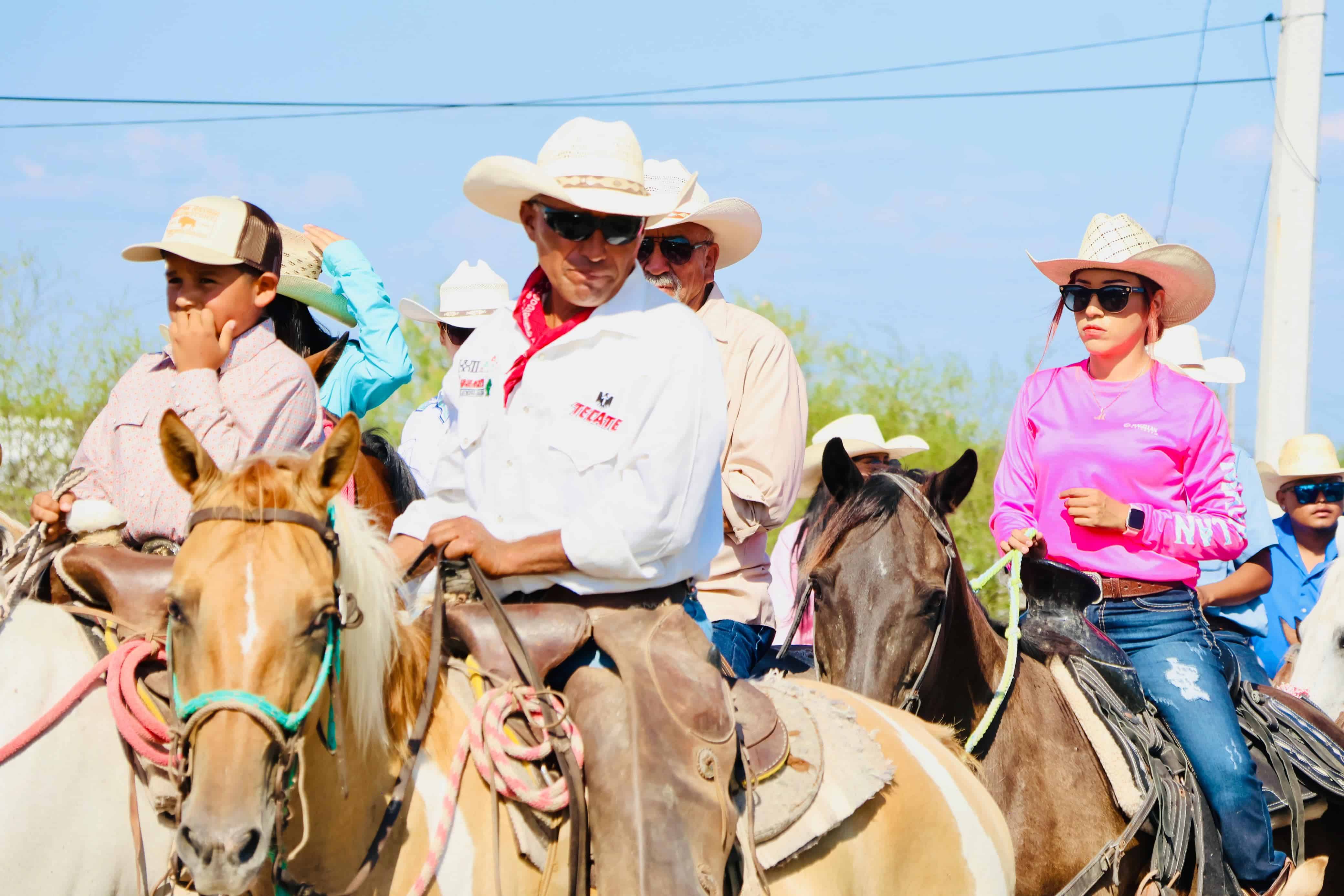 Con éxito XV edición de la Cabalgata del Campesino 