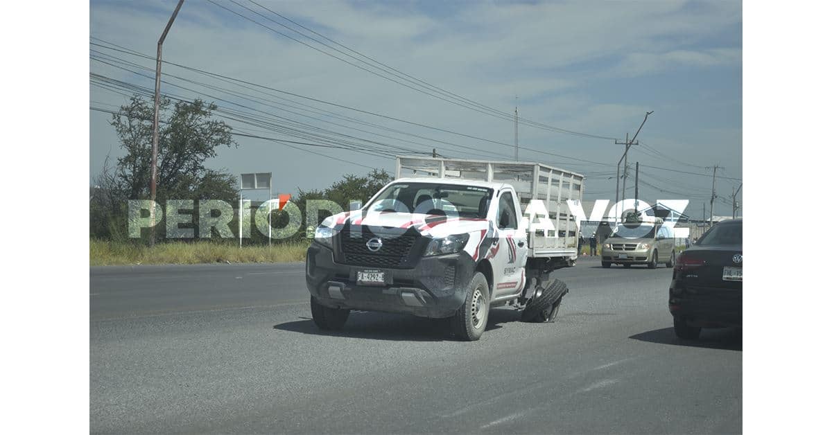 Accidente en el bulevar Santa Cecilia deja pintura regada y caos en Castaños