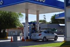 Buscan mantener precio de la gasolina