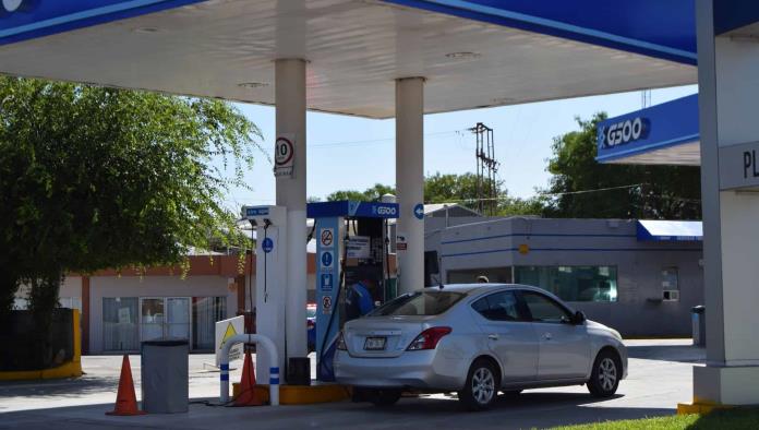 Buscan mantener precio de la gasolina