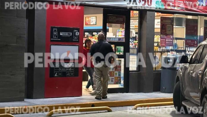 Amenaza a empleados de tienda de conveniencia