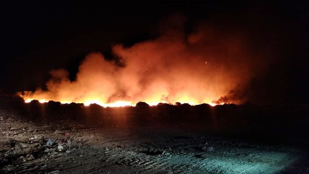 Se desata incendio en basurero de Allende y Morelos