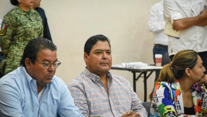 Pacta Beto con Gobernador Mando Único en  Ciénegas