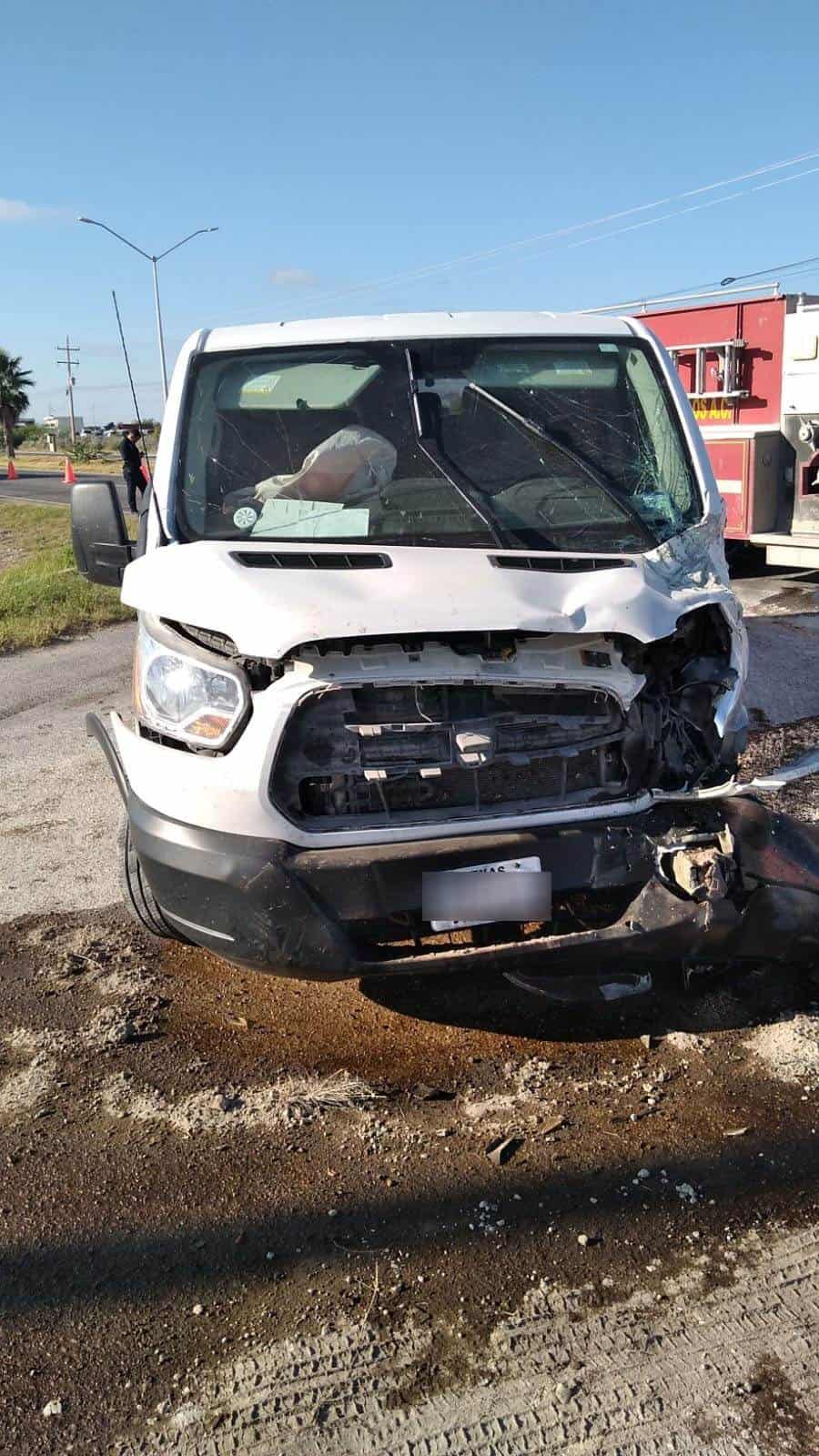 Accidente en la carretera federal 57 deja cuatro lesionados