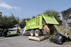 Hallan bebé muerto dentro de camión de la basura en Juárez