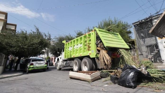 Hallan bebé muerto dentro de camión de la basura en Juárez