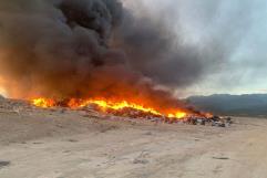 Arde otra vez el relleno sanitario