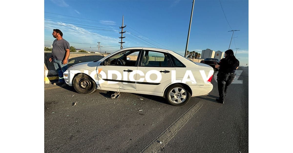 Causa choque en  puente de AHMSA