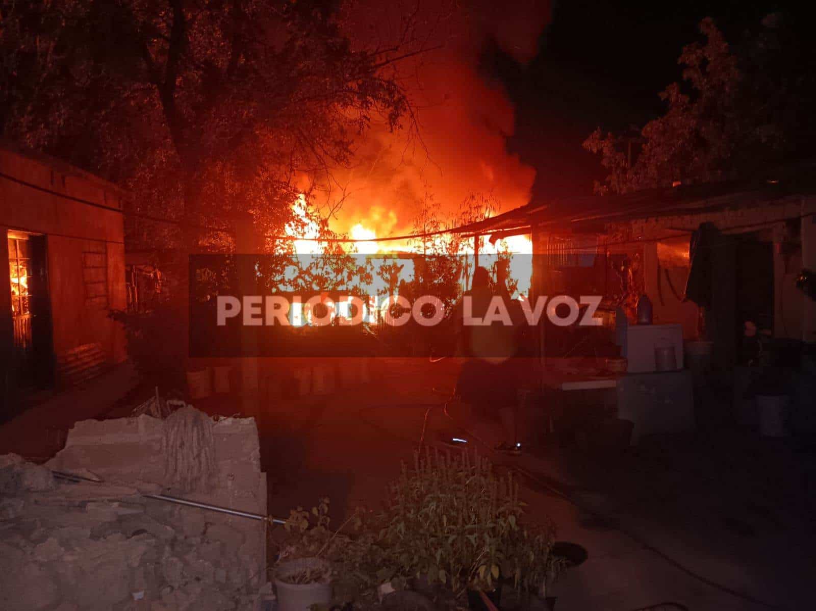 Se incendia bodega; arroja solamente daños materiales