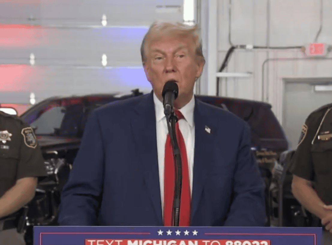 Trump promete cerrar el comercio con México