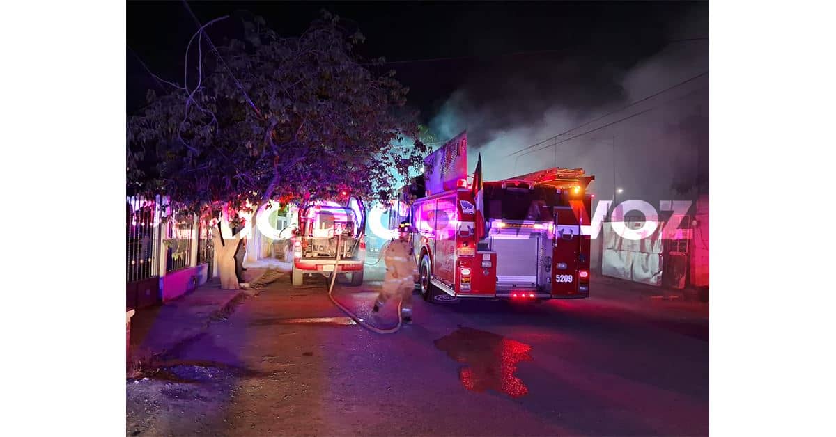 Arde casa rodante por culpa de vela