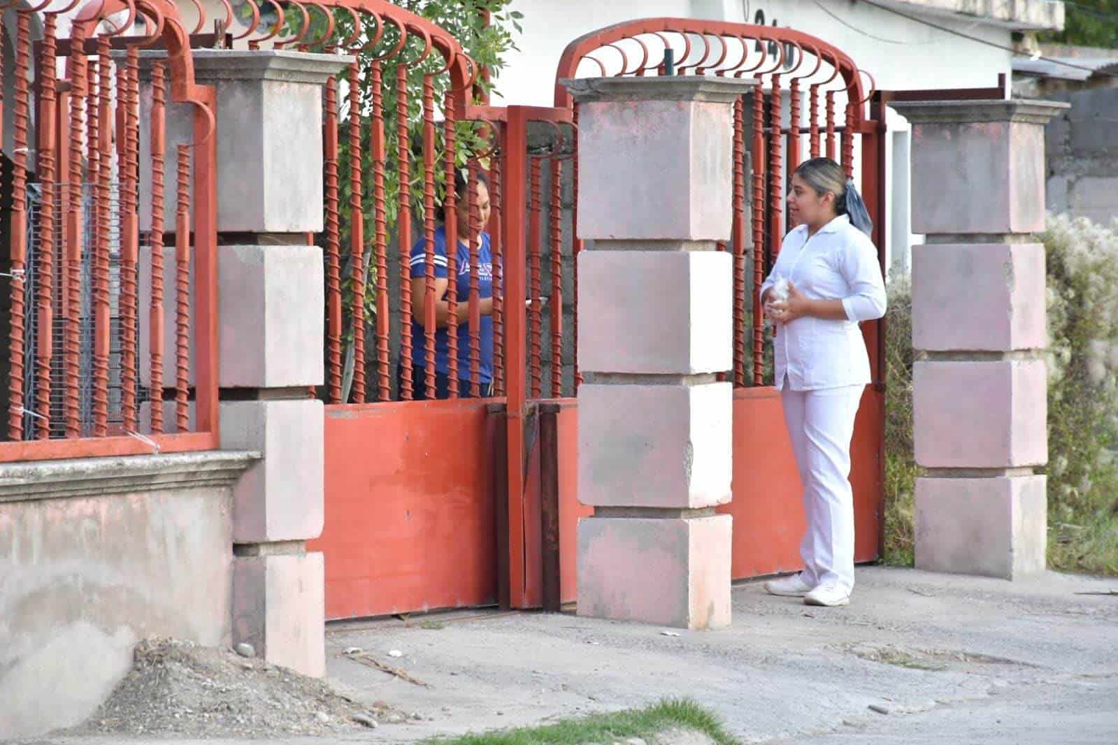 Refuerzan campaña contra el dengue en la colonia El Encino